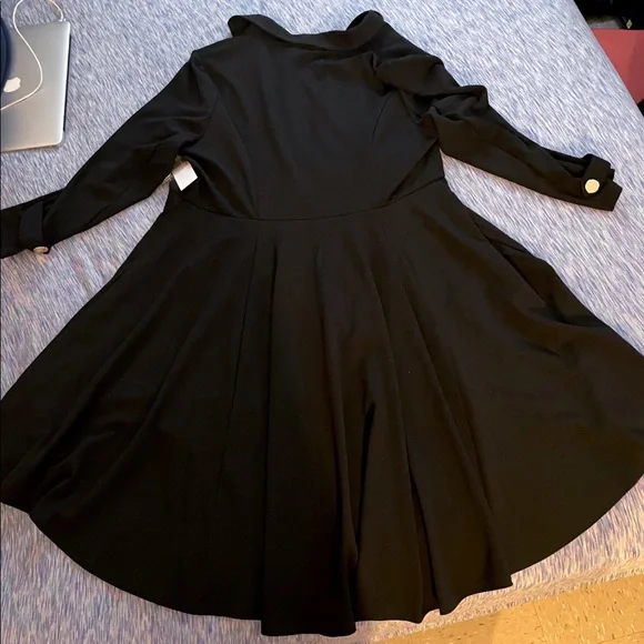 Elegant Black Blazer Coat - Picture 2 of 4